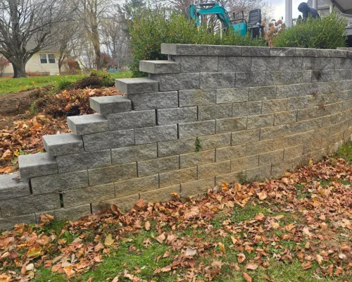 retaining-wall-grass